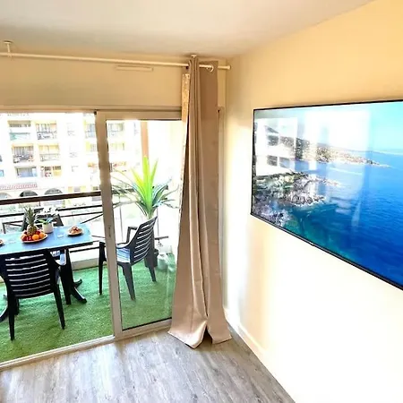 Petit Cocon Neuf A 2 Pas De La Mer Avec Piscine Apartamento Cannes