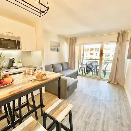 Petit Cocon Neuf A 2 Pas De La Mer Avec Piscine Apartamento Cannes