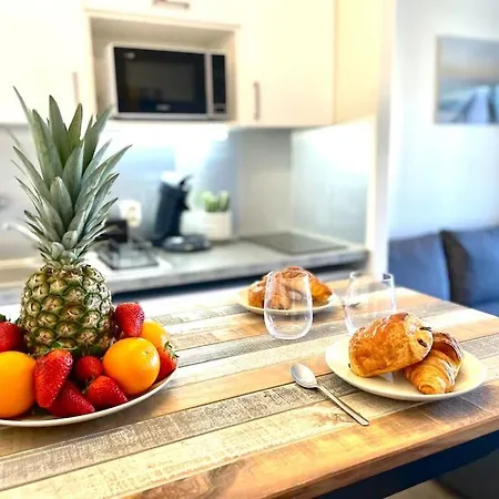 Apartamento Petit Cocon Neuf A 2 Pas De La Mer Avec Piscine *